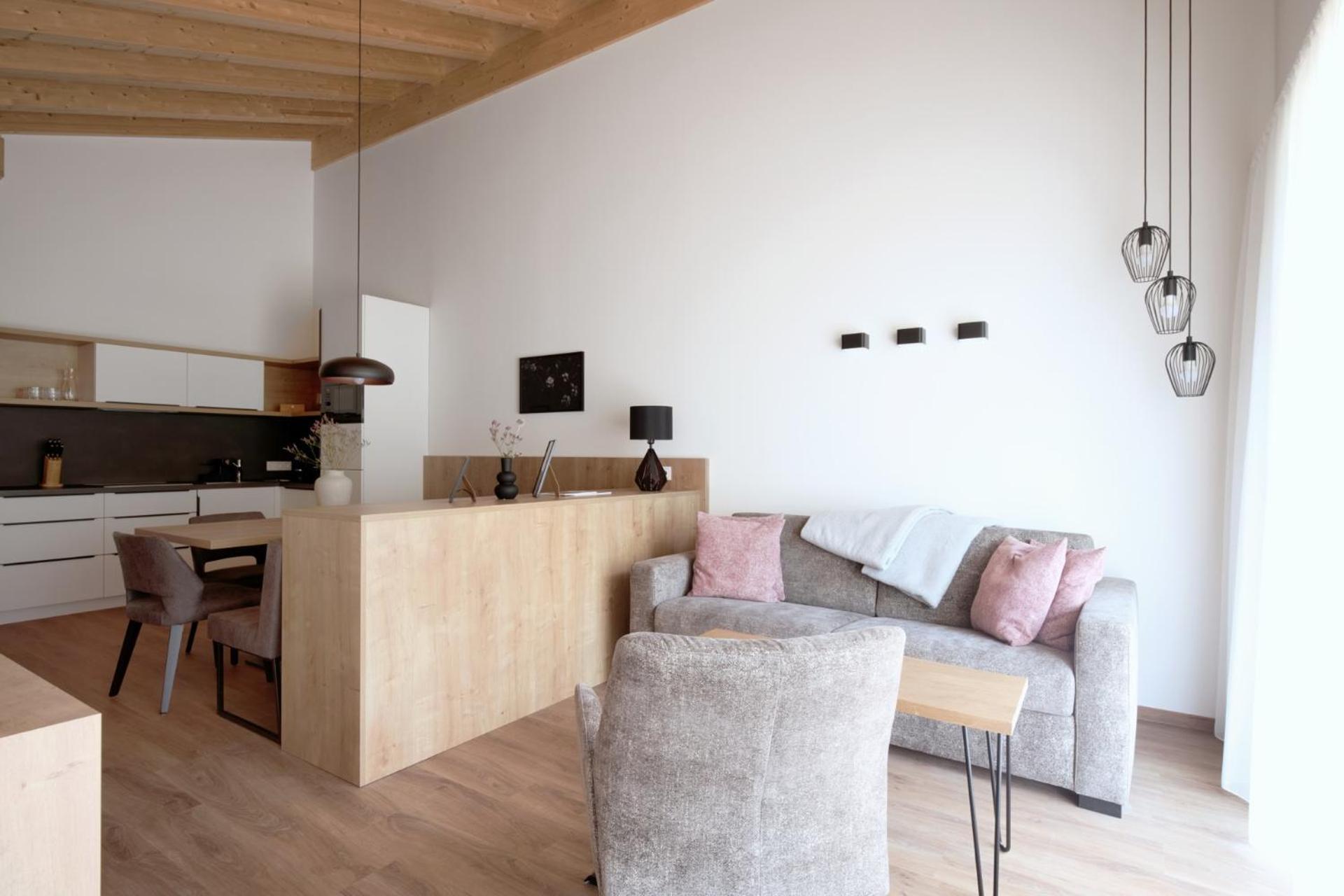 Apartment Alpenstolz Haus 1 - Stilvoll Urlauben In Den Bergen Damuels